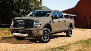 نیسان تیتان (Nissan Titan)
